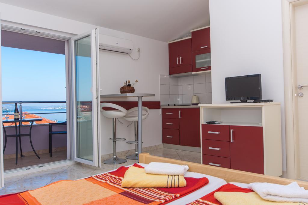 Apartments Jaman Ivan Trogir Exterior foto