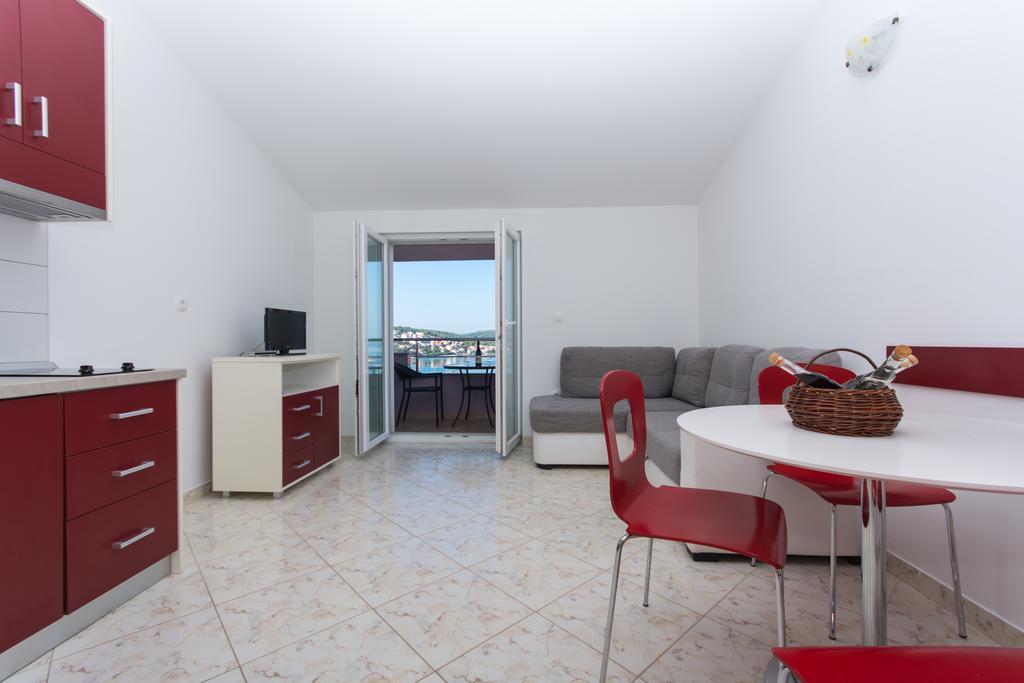 Apartments Jaman Ivan Trogir Exterior foto